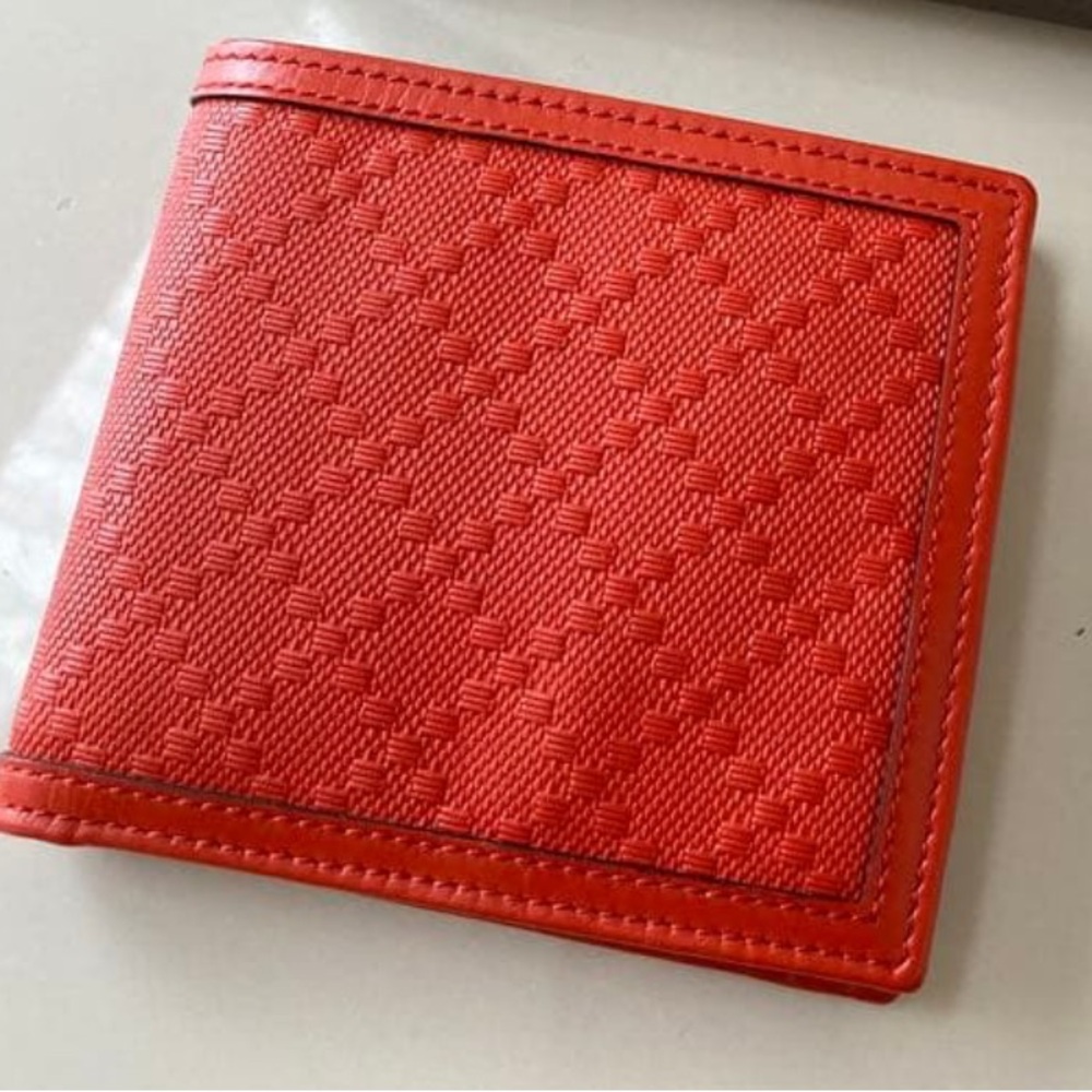 Gucci Red Quilted Leather Card & Key Wallet - Picture 2 of 7